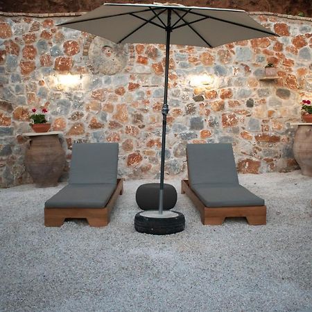 Villa House Of Harmony Kamisianá Esterno foto