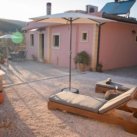 Villa House Of Harmony Kamisianá Esterno foto