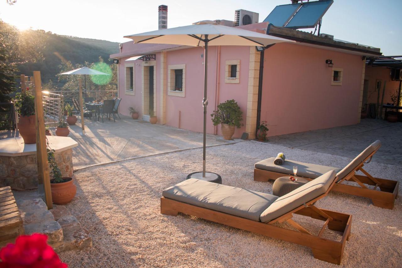 Villa House Of Harmony Kamisianá Esterno foto
